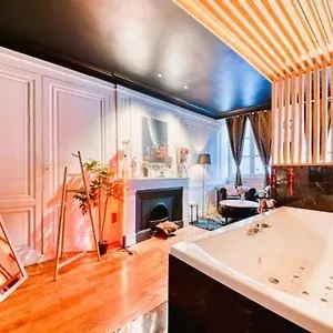 Guestready - Le Boudoir -balneo - Hyper Centre Appartement Lyon